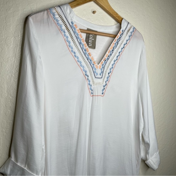 Dolan Left Coast Collection Flowy Long Tunic Top White Embroidered Size L Boho - Picture 2 of 10